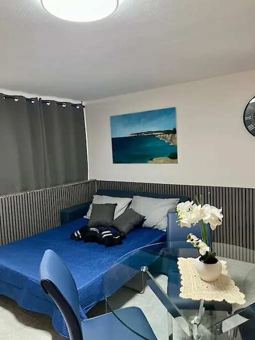 Iris Chic Residence Marsaskala 0*,  Malta